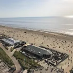 View * زاندفورت